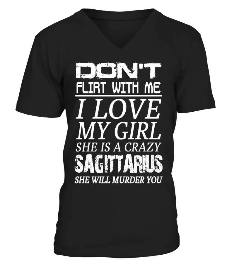 ALL WOMEN ARE CREATED EQUAL BUT ONLY THE BEST ARE BORN AS SCORPIO TSHIRT CAMISETA CUELLO EN V UNISEX