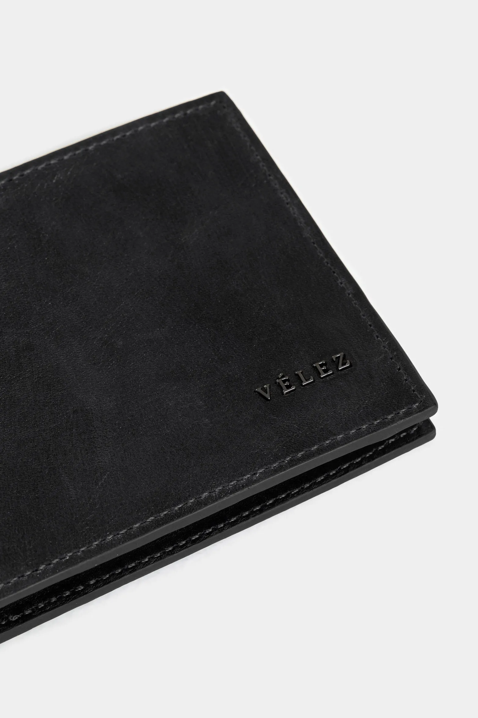 Billetera Apricale de cuero para hombre detalle contraste
