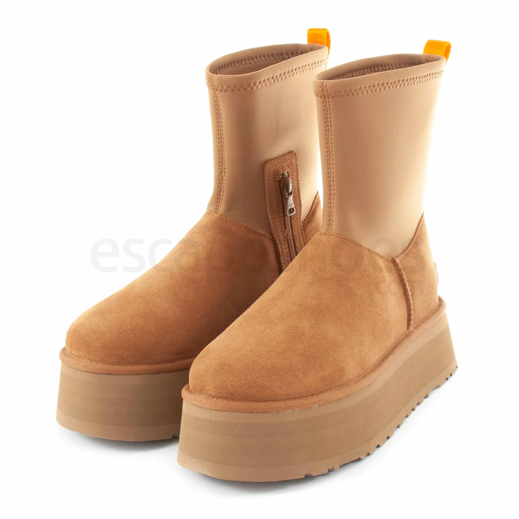 Botas UGG Classic Dipper Chestnut 1144031