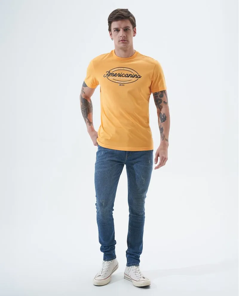 Camiseta con cuello en rib para hombre