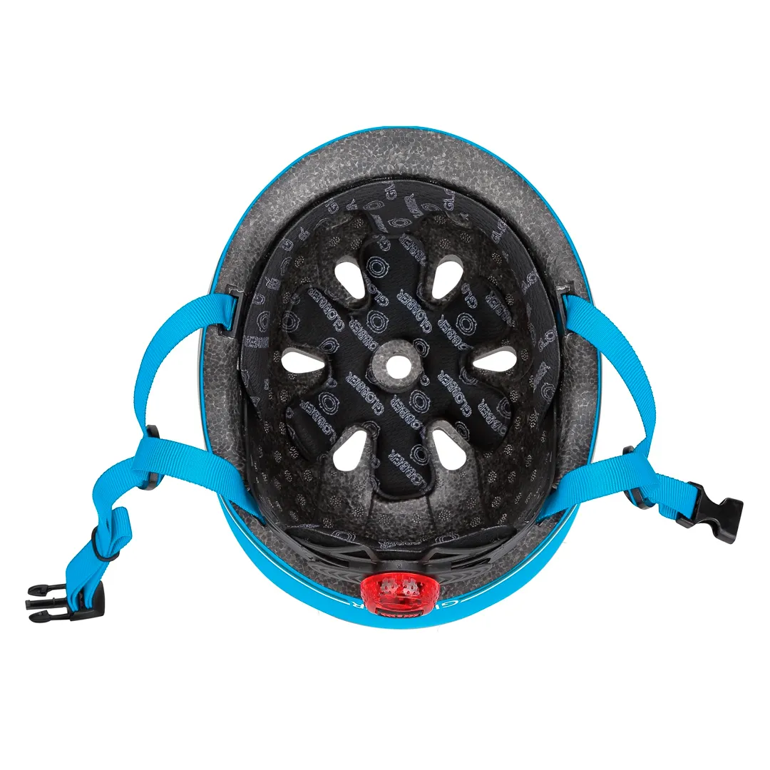 Casco Scooter Niño Globber Primo Lights Celeste