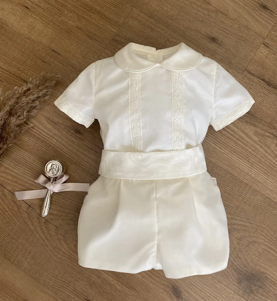 CONJUNTO DE NIñO PARA BAUTISMO. TRES PIEZAS. 36121824 MESES