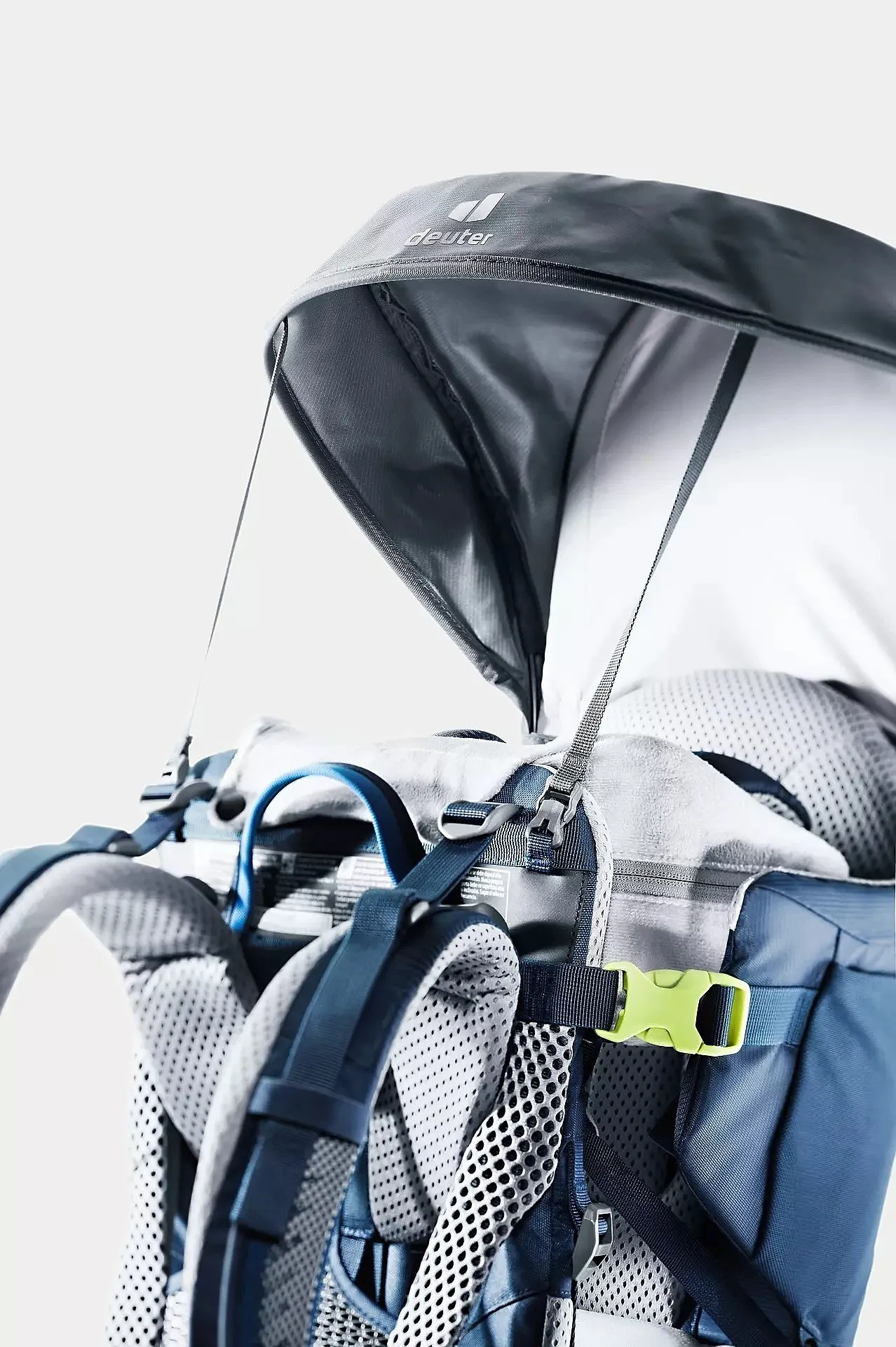 EL ASIENTO DEL NIñO DEUTER KID COMFORT  MIDNIGHT