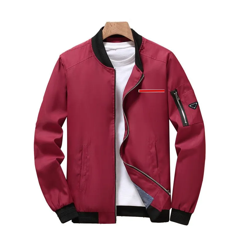 Estilo original Chaqueta de diseñador para hombre Parejas Fashion Fashion Classic Zipper Sleim Sleim Fit Coat Top Sports Slin So