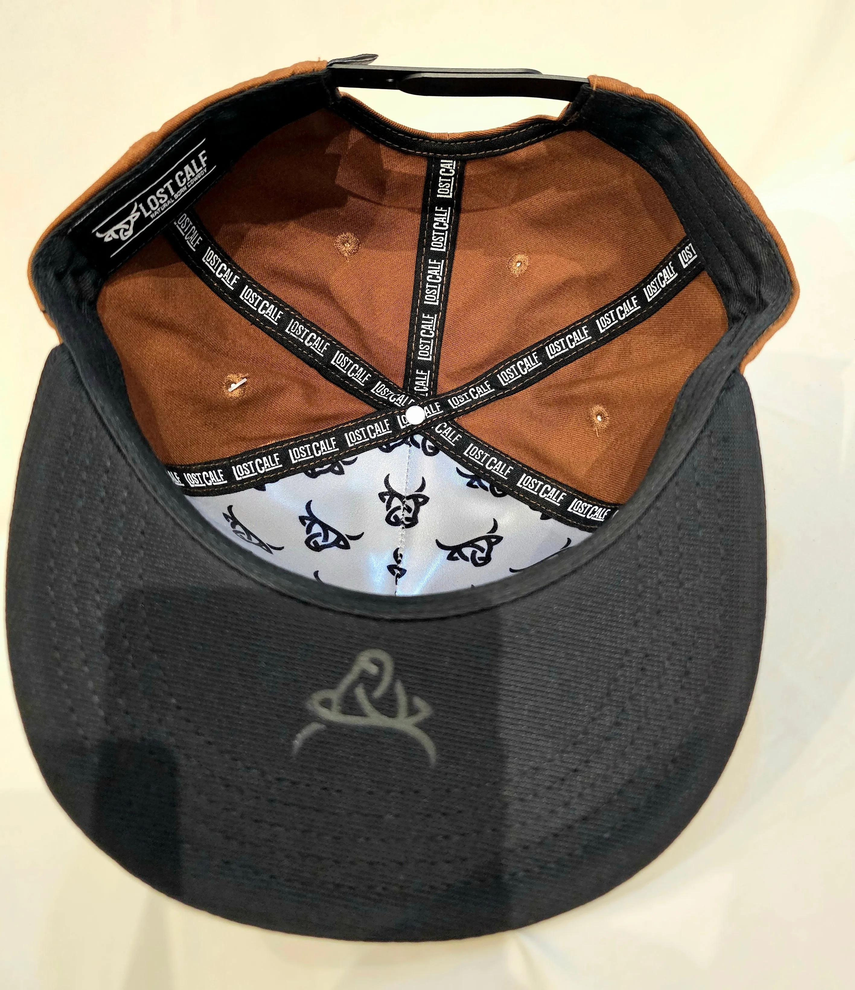 Gorra lost calf