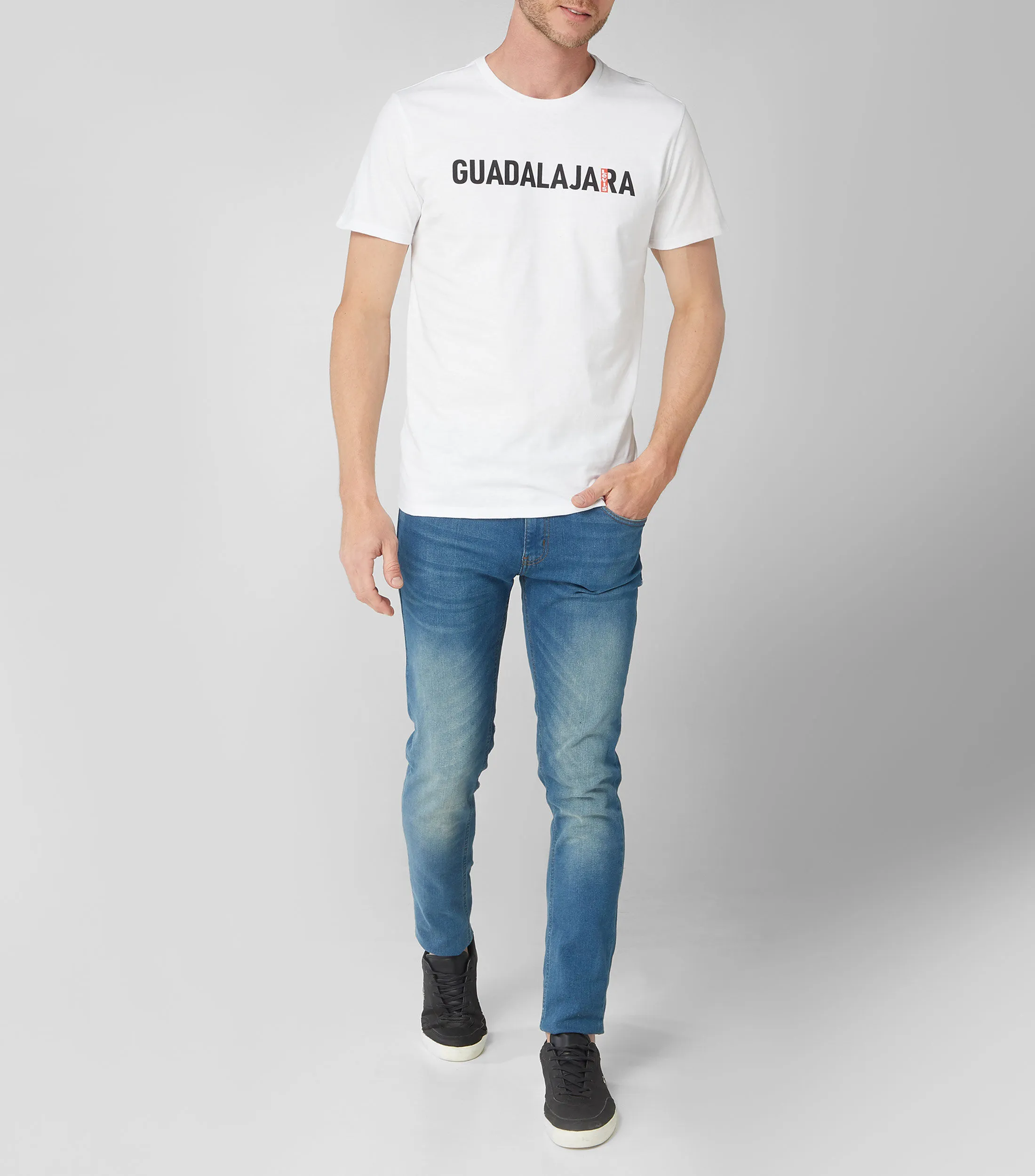 Levi's Playera de cuello redondo y manga corta Guadalajara Unisex
