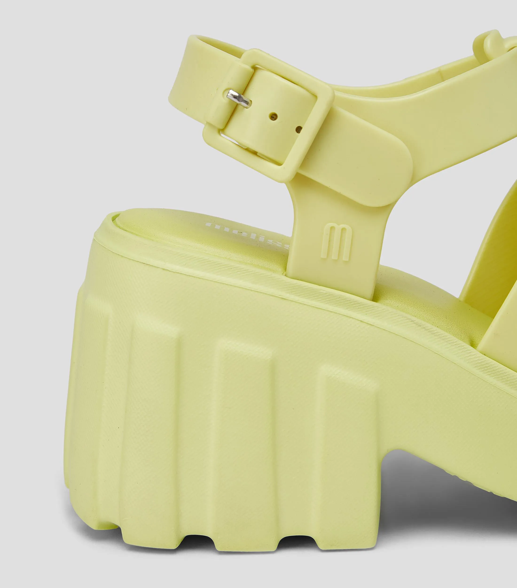 Melissa Zapatillas de tacón medio tipo cuña lisas Mujer