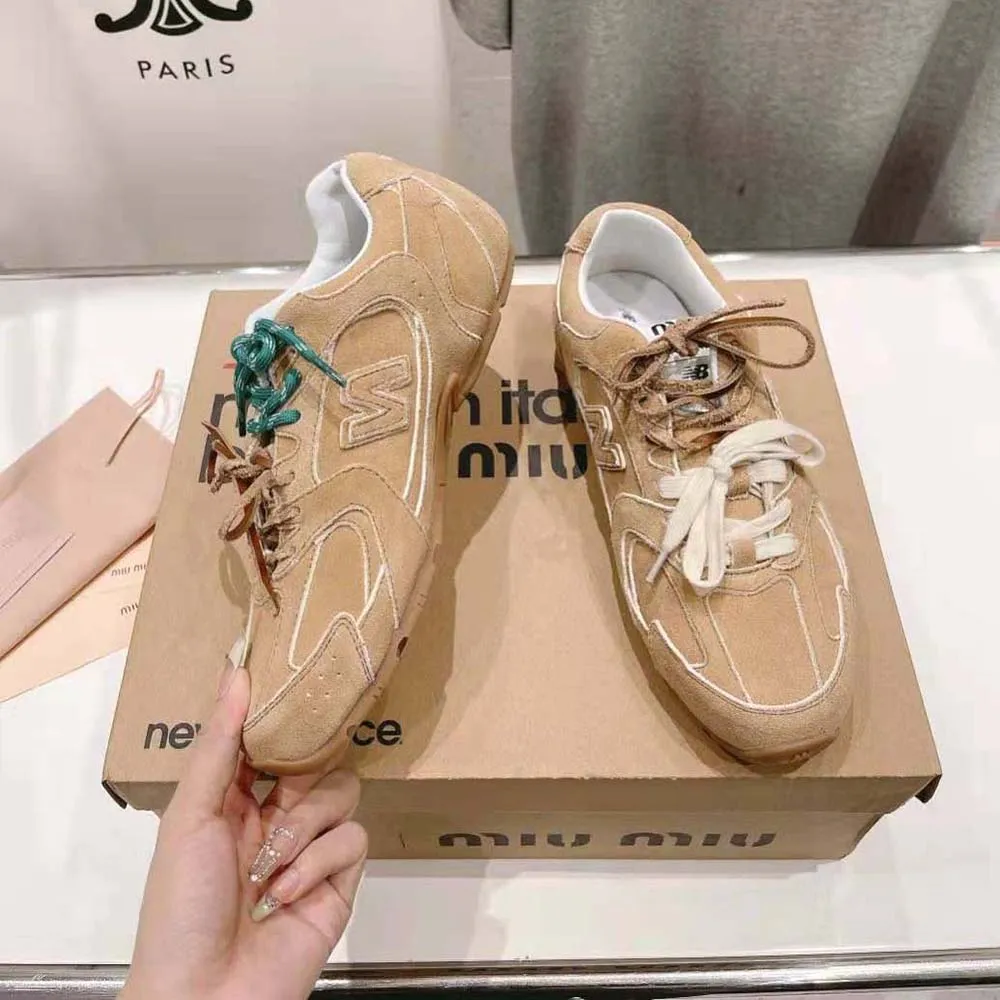 MIU MIU MUJER NEW BALANCE X MIU MIU 530 SL GAMUZA ZAPATILLASCANELA