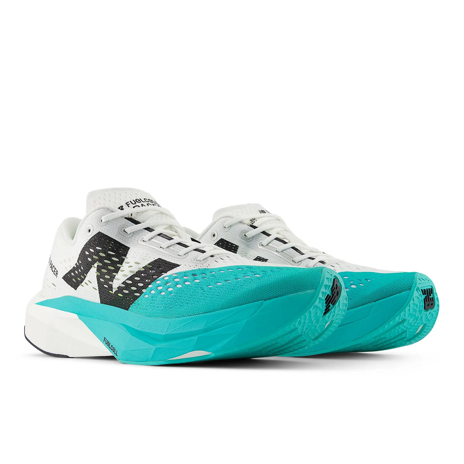 New Balance FuelCell SuperComp Pacer v2