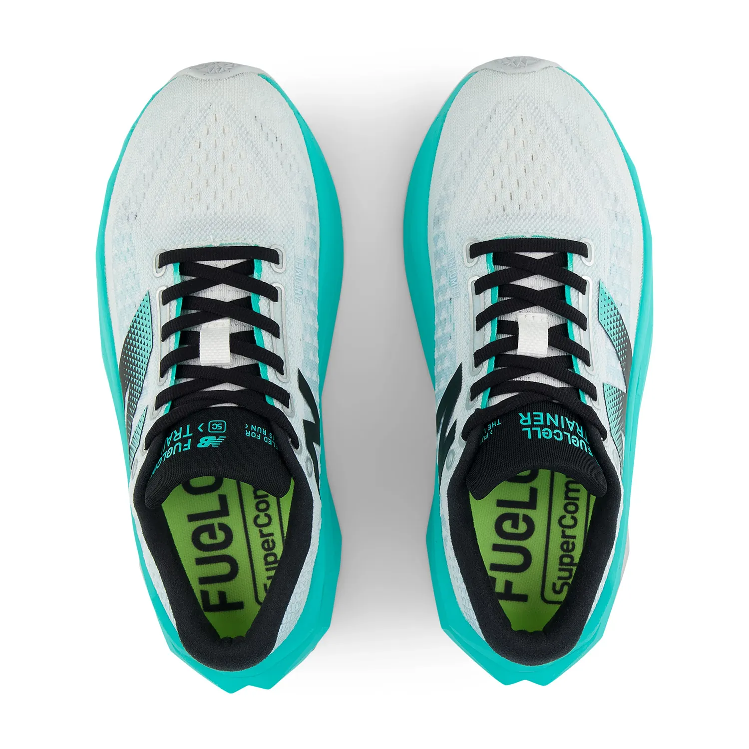 New Balance FuelCell SuperComp Trainer v3
