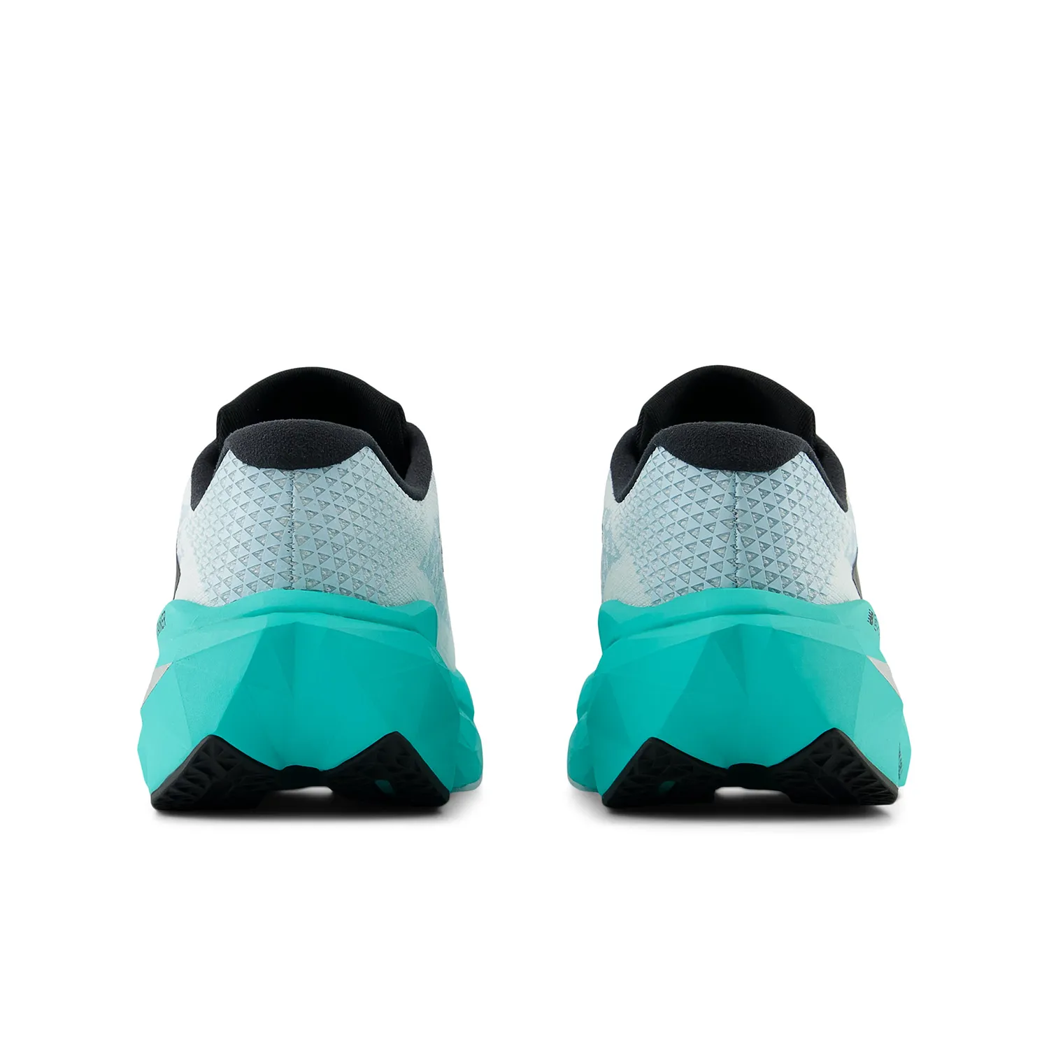 New Balance FuelCell SuperComp Trainer v3