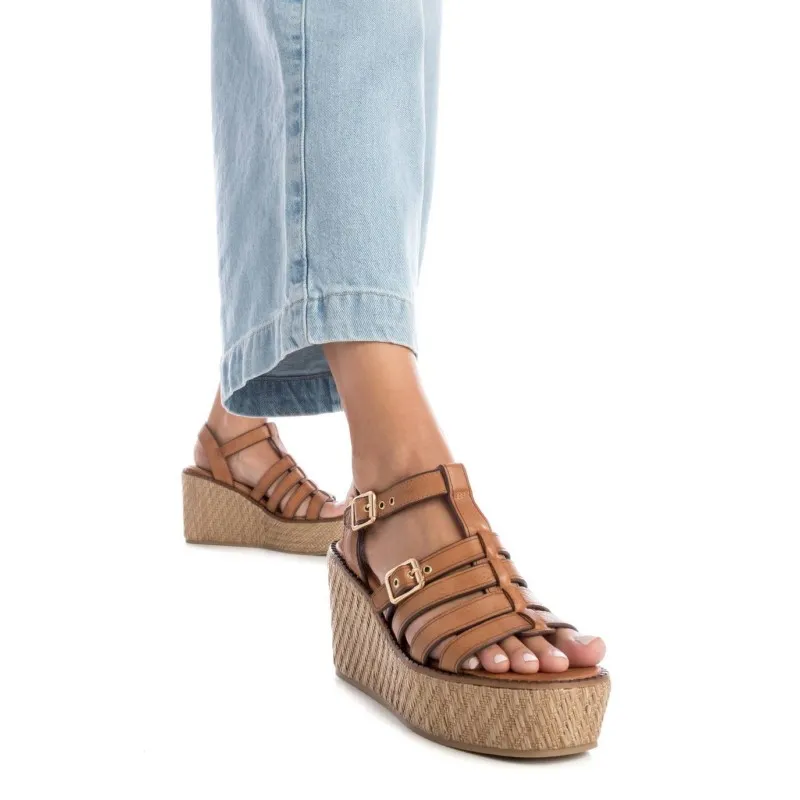 Sandalia de mujer CARMELA 161388 Camel