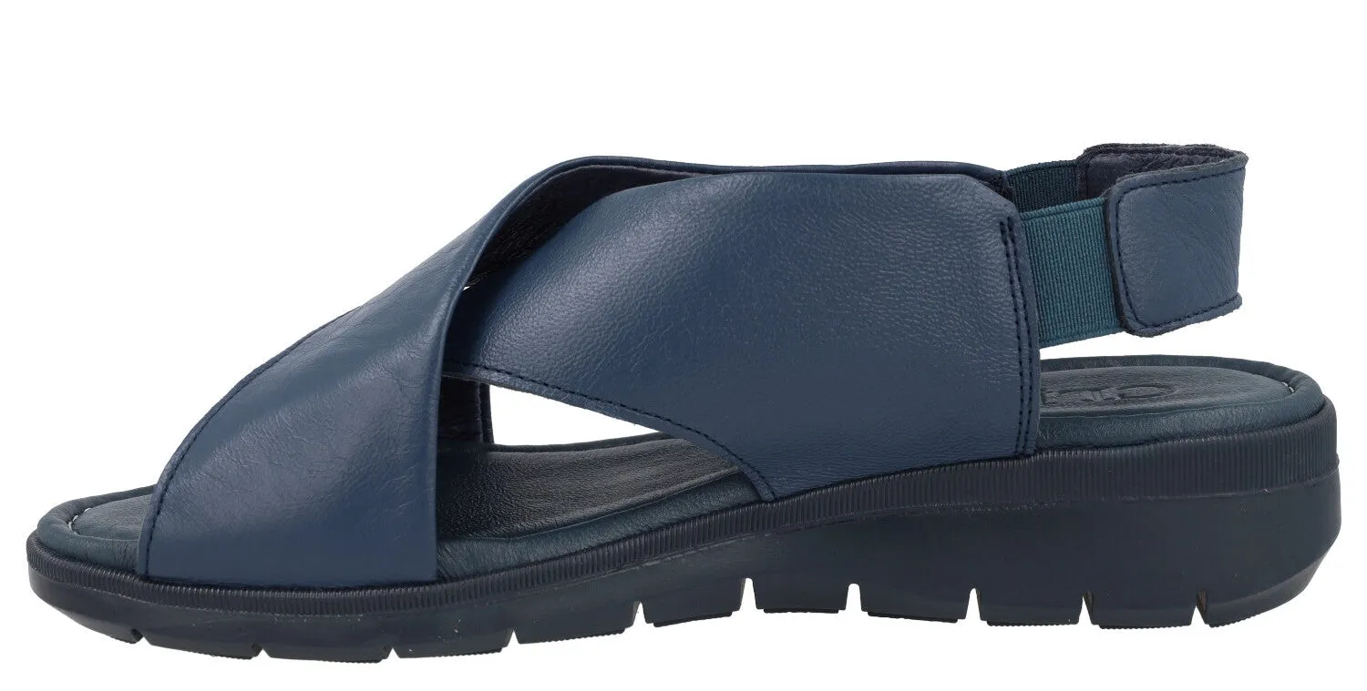 Sandalias de piel con tiras cruzadas Clks