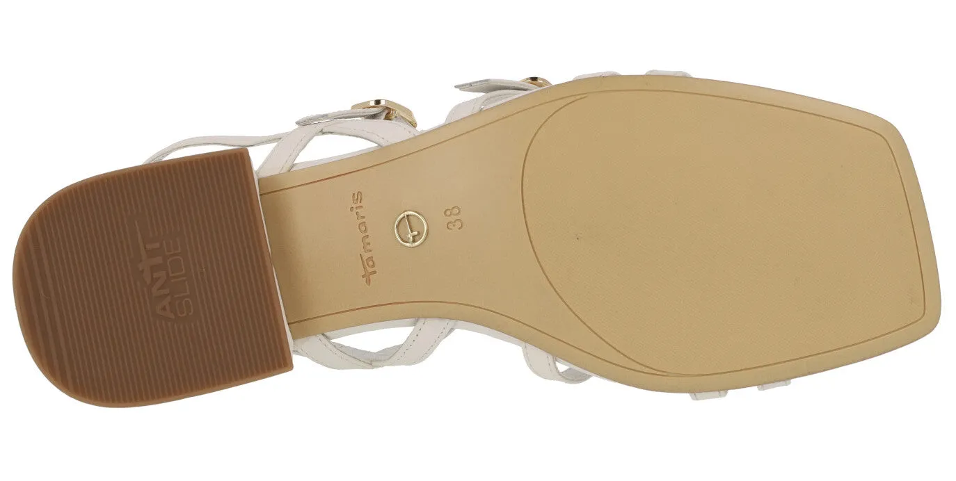 Sandalias de piel con tiras finas y hebillas