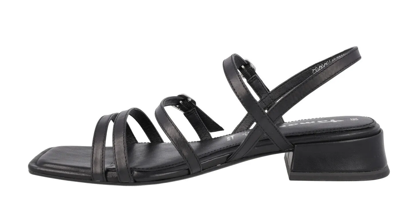 Sandalias de piel con tiras finas y hebillas