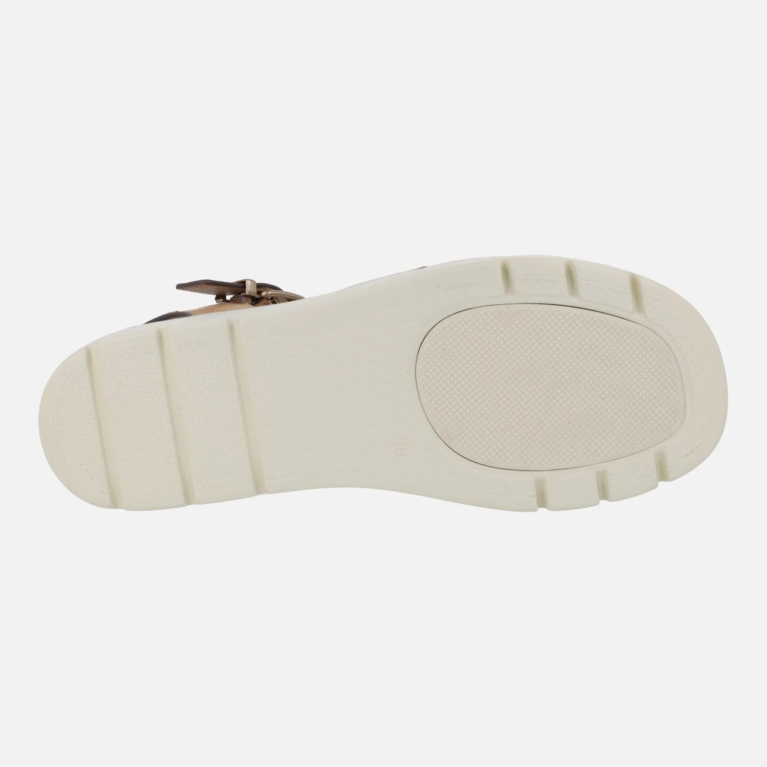 Sandalias de piel en color camel con plataforma