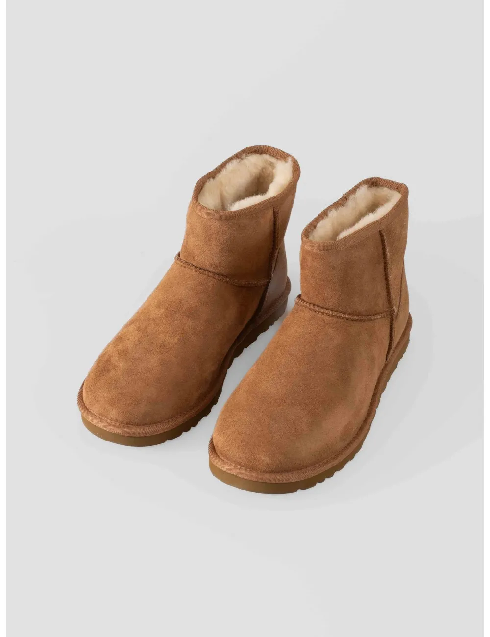 UGG CLASSIC MINI