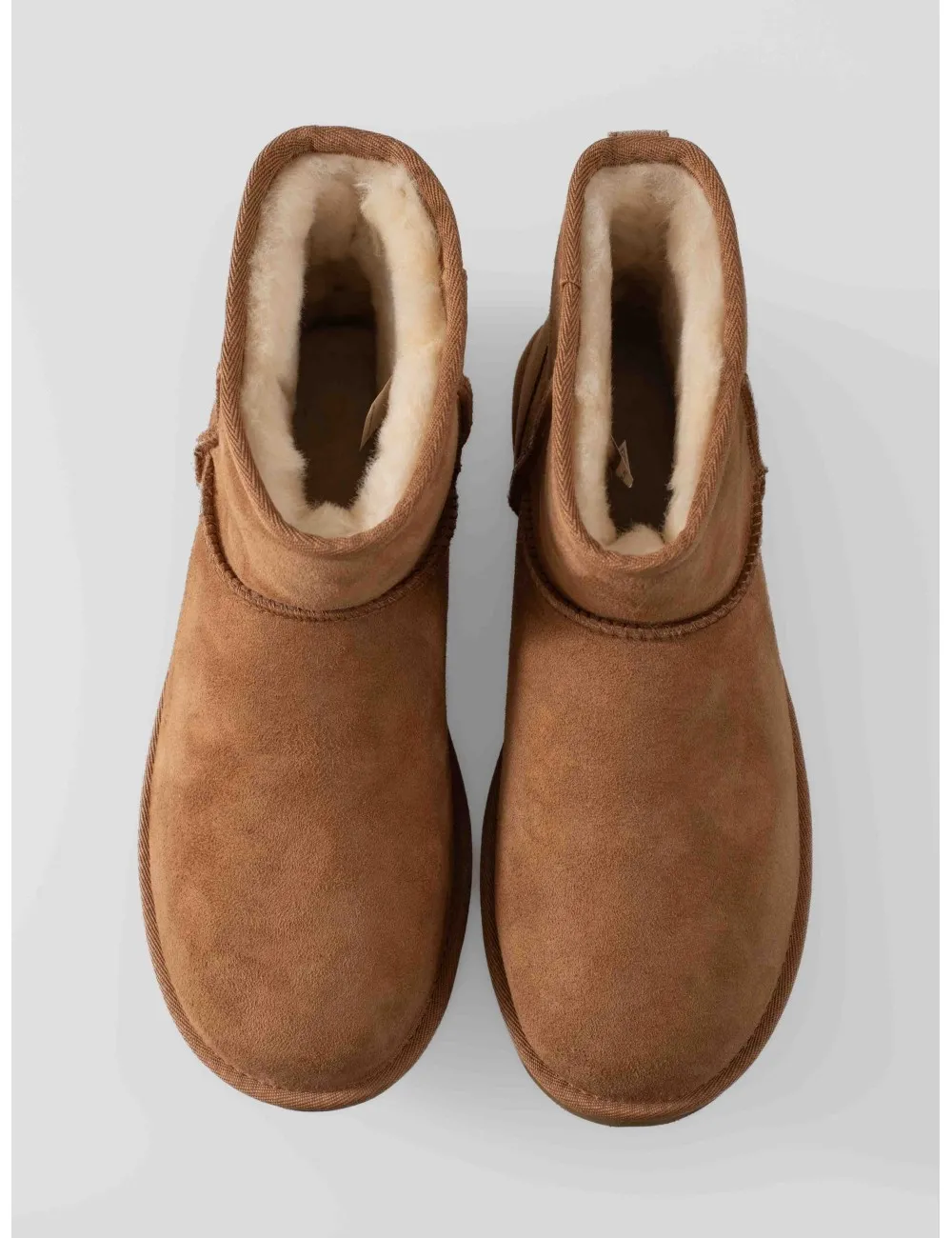 UGG CLASSIC MINI