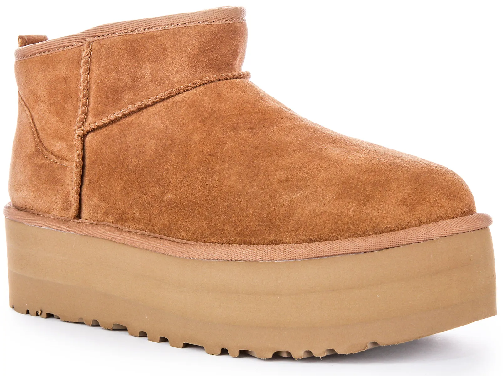 Ugg Classic Ultra Mini Bota de plataforma de ante para mujer en castaño