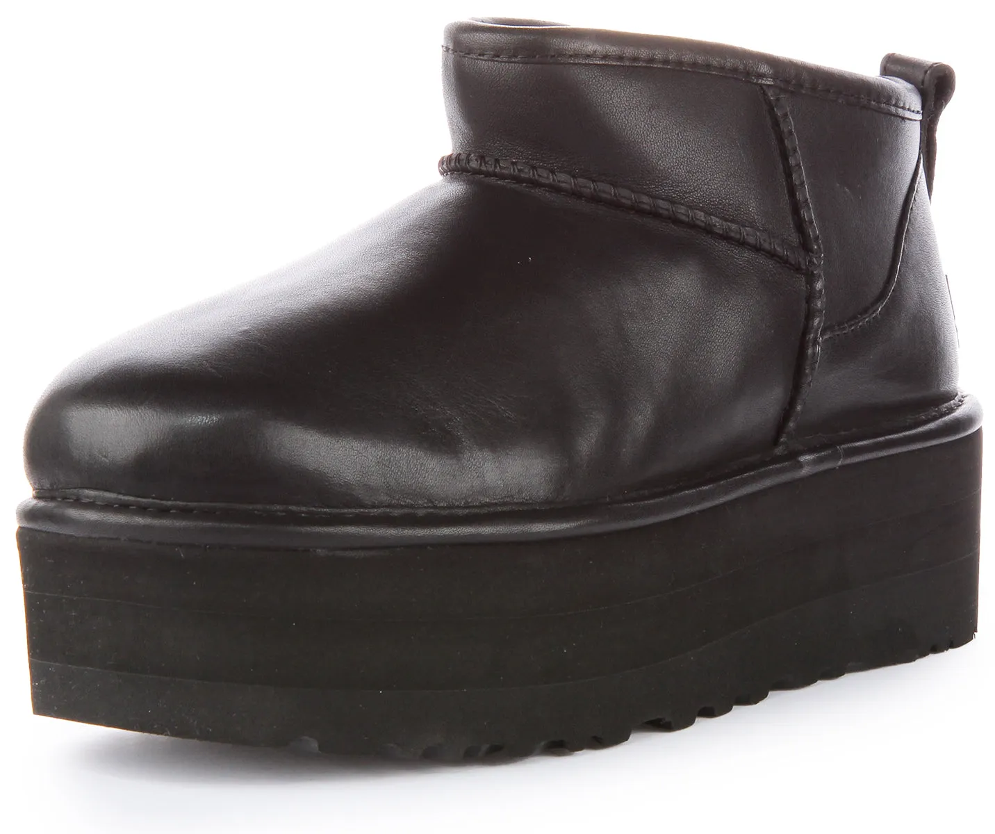 Ugg Classic Ultra Mini Bota de plataforma de piel para mujer en negro