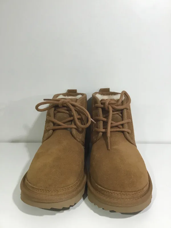 UGG Neumel II