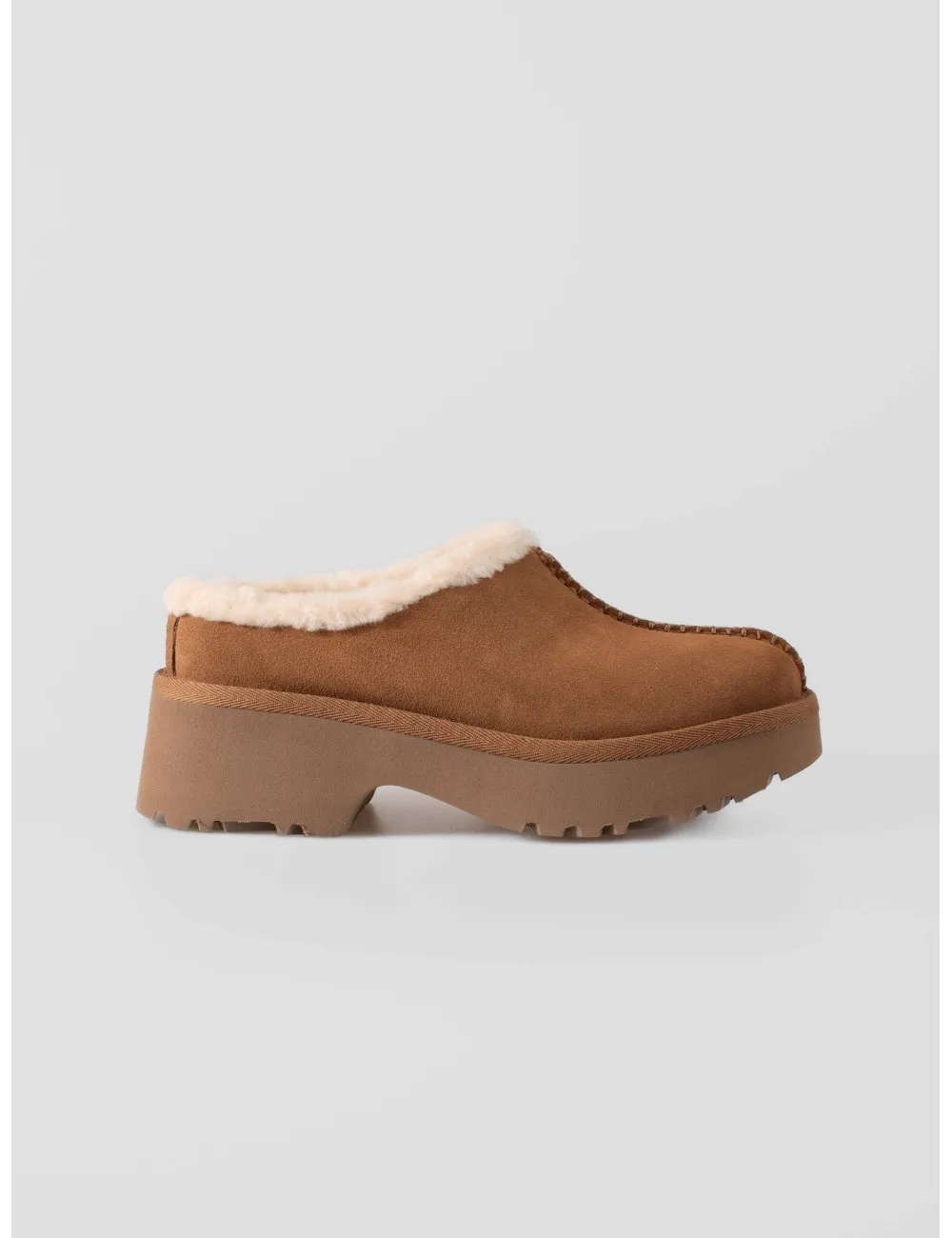 UGG NEW HEIGHTS COZY CLOG