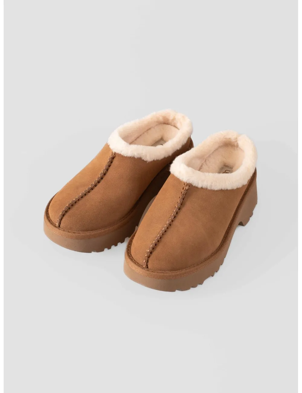UGG NEW HEIGHTS COZY CLOG