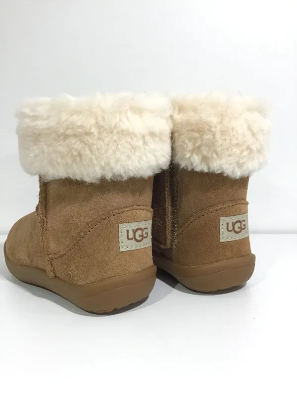 Ugg Sammee