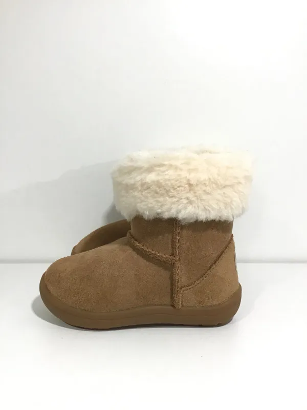 Ugg Sammee