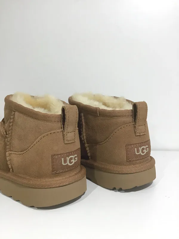 UGG ultra mini