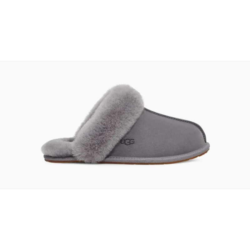 UGG W SCUFFETTE II