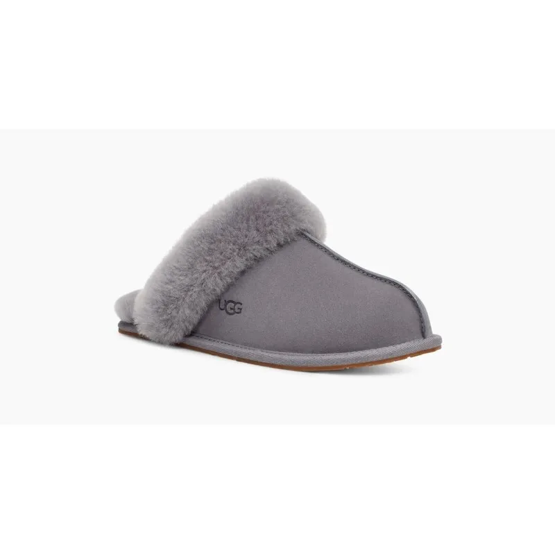 UGG W SCUFFETTE II