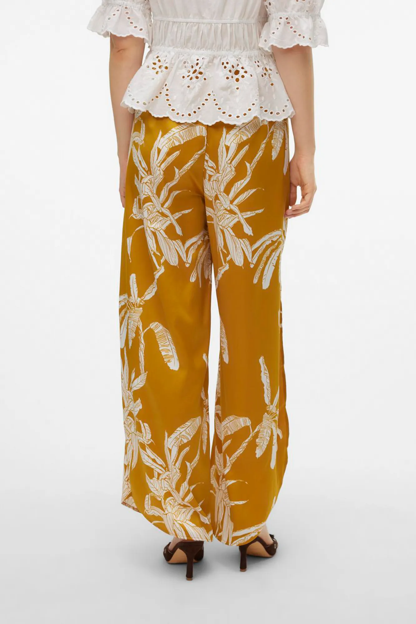 Vero Moda Pantalón fluido efecto satinado