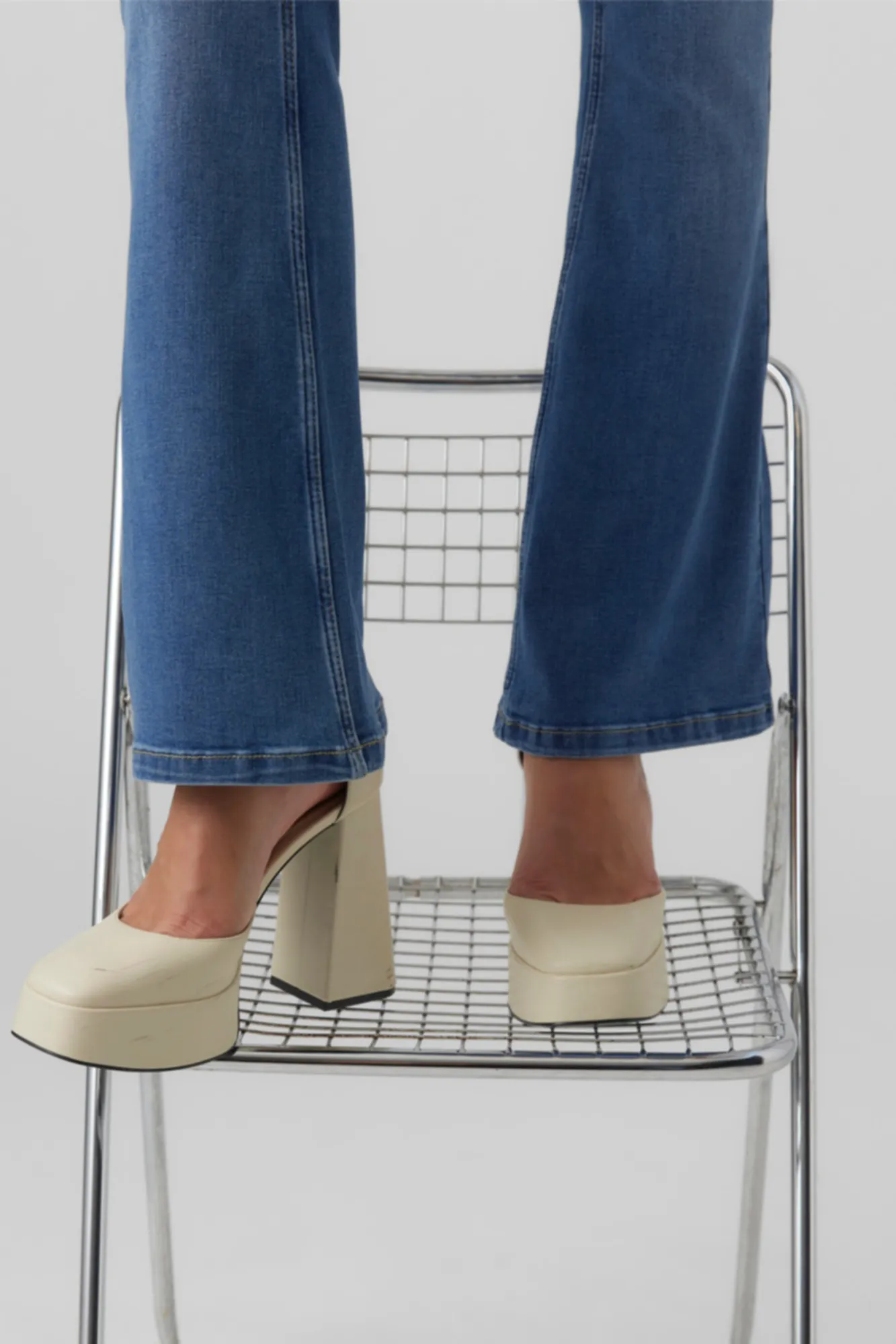 Vero Moda Vaquero acampanado