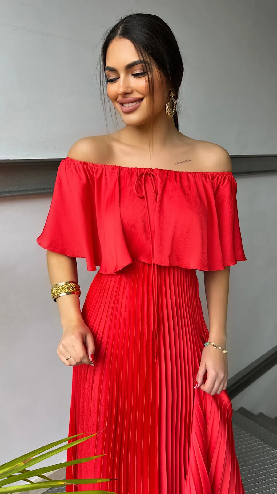 Vestido Escote Hombros Plisado