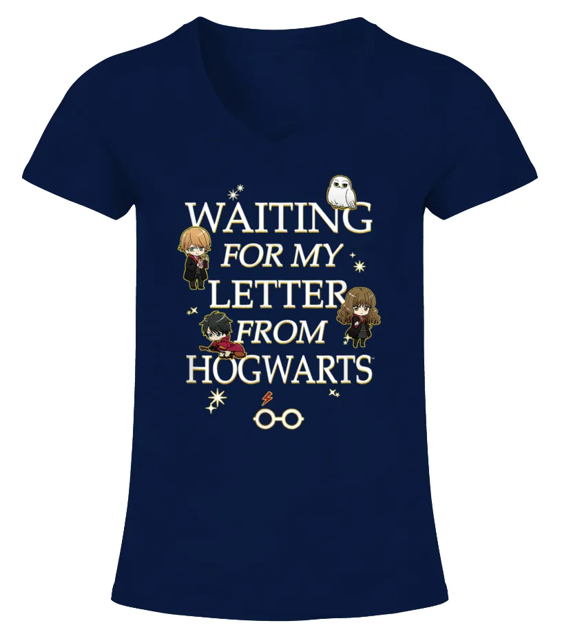 Waiting For My Letter From Hogwarts Camiseta cuello pico Mujer