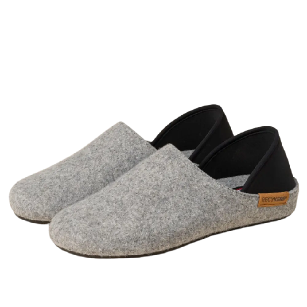 Zapatillas de estar en casa Pönia Mujer